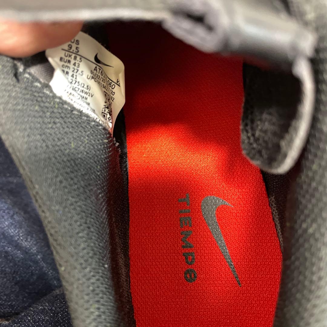 Nike Tiempo トレーニングシューズ 黒/赤