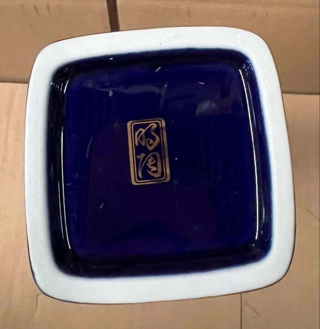 花瓶孔雀
