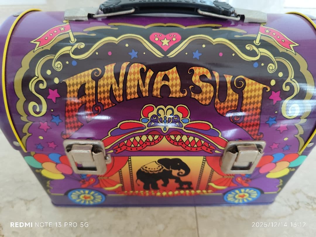 ☆貴重！ANNA SUI アナスイ サーカス風ボックスバッグ 缶製小物入れ