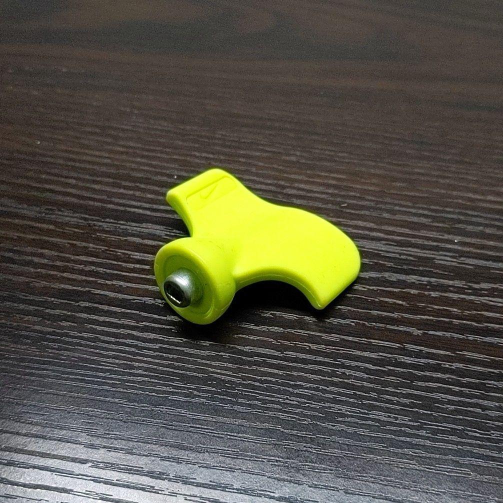 NIKE マックスフライ 27.5 パンクなし
