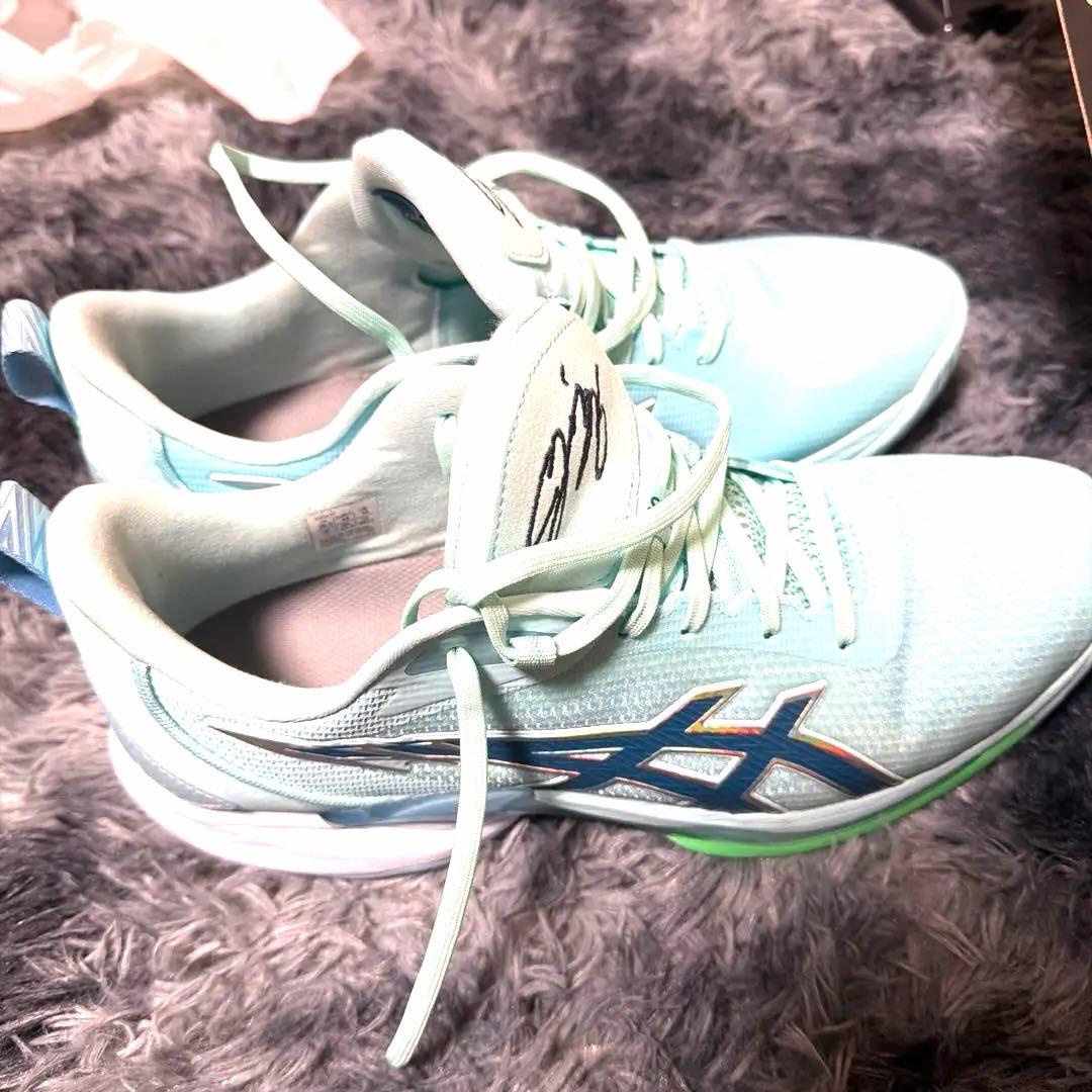 ASICS Yuki Kawamura バスケットシューズライトブルー
