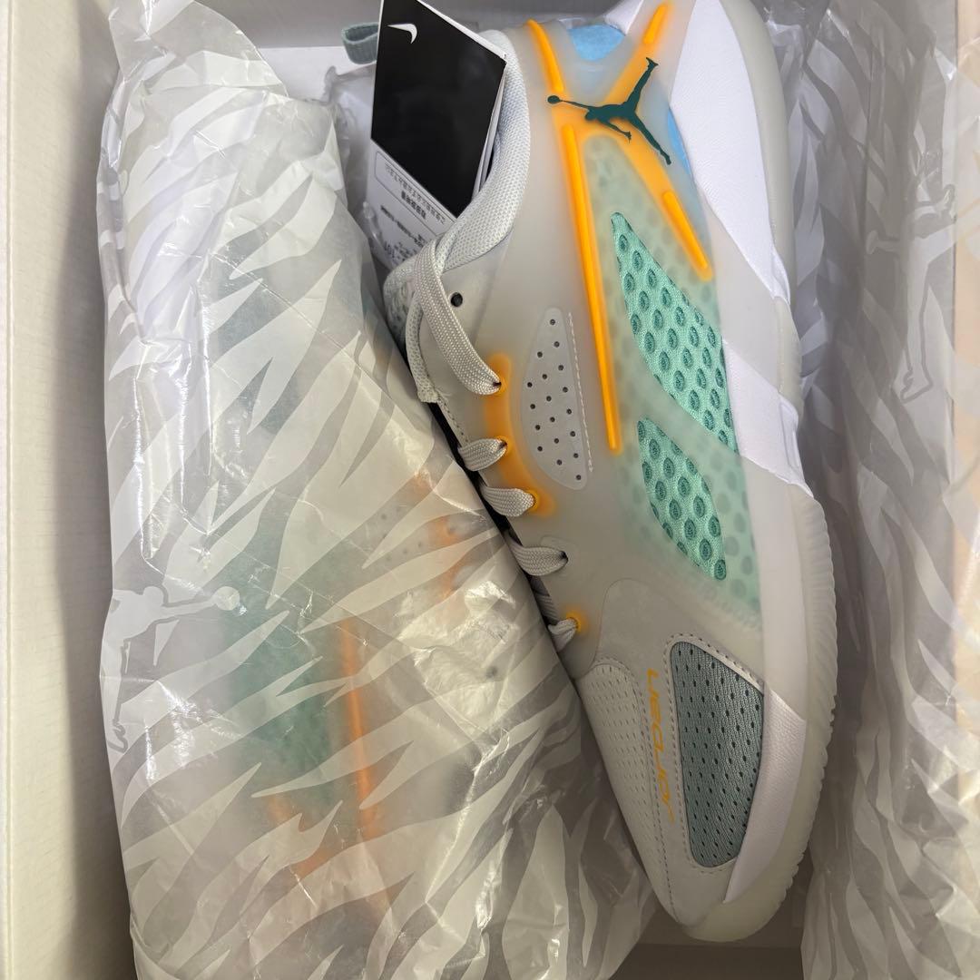 【新品】NIKE ジョーダン バッシュHeir Series PF
