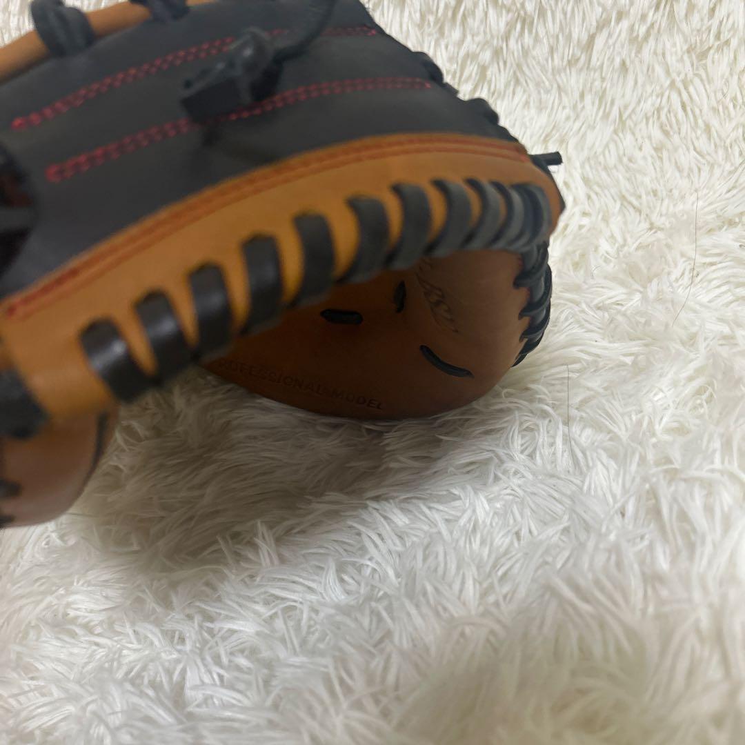 【極美品】DeNAベイスターズ 伊藤光捕手モデルキャッチャーミット
