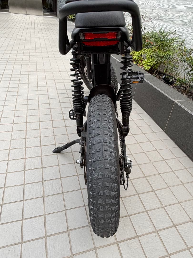 マットブラック 電動アシスト自転車 e-bike