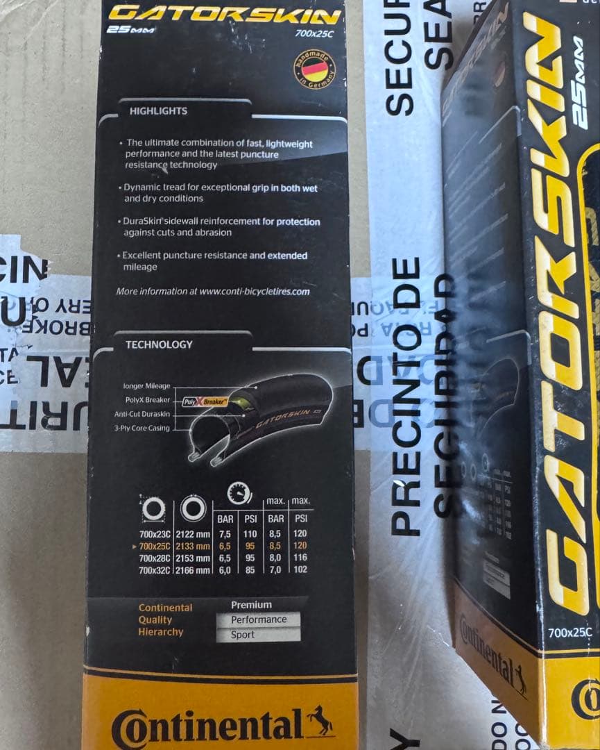 CONTINENTAL GATORSKIN ブラック/700X25C