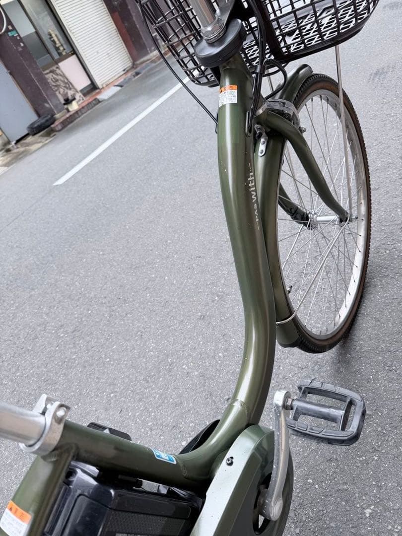 大阪府　ヤマハ　電動アシスト自転車 オリーブグリーン