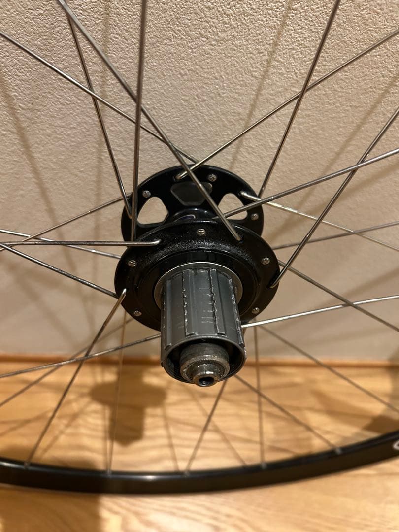 AERONERO NOKO 700cクリンチャーホイール