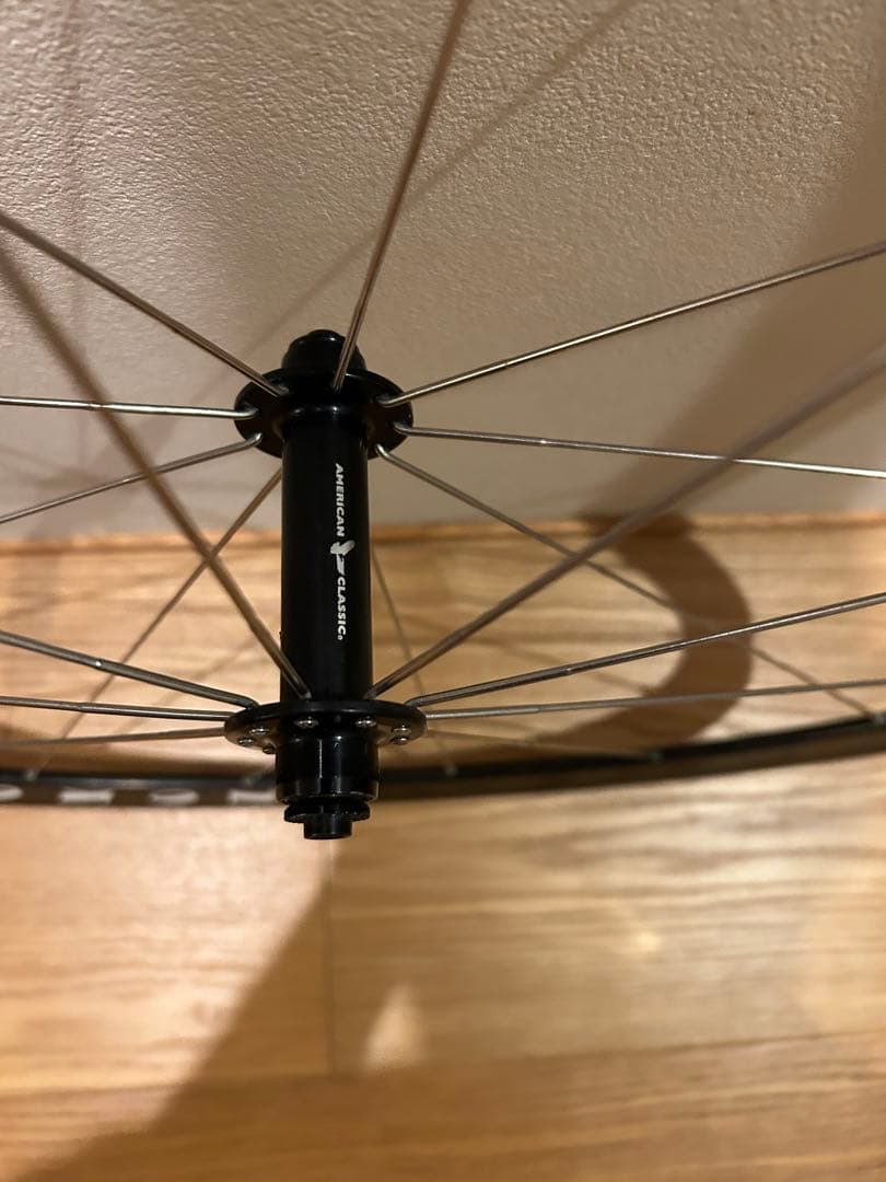 AERONERO NOKO 700cクリンチャーホイール