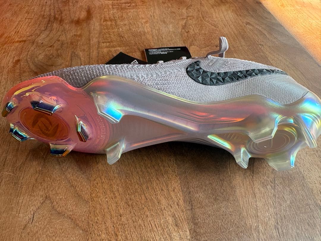 新品 NIKE ファントムGX2 ELITE FG 23.5cm スパイク