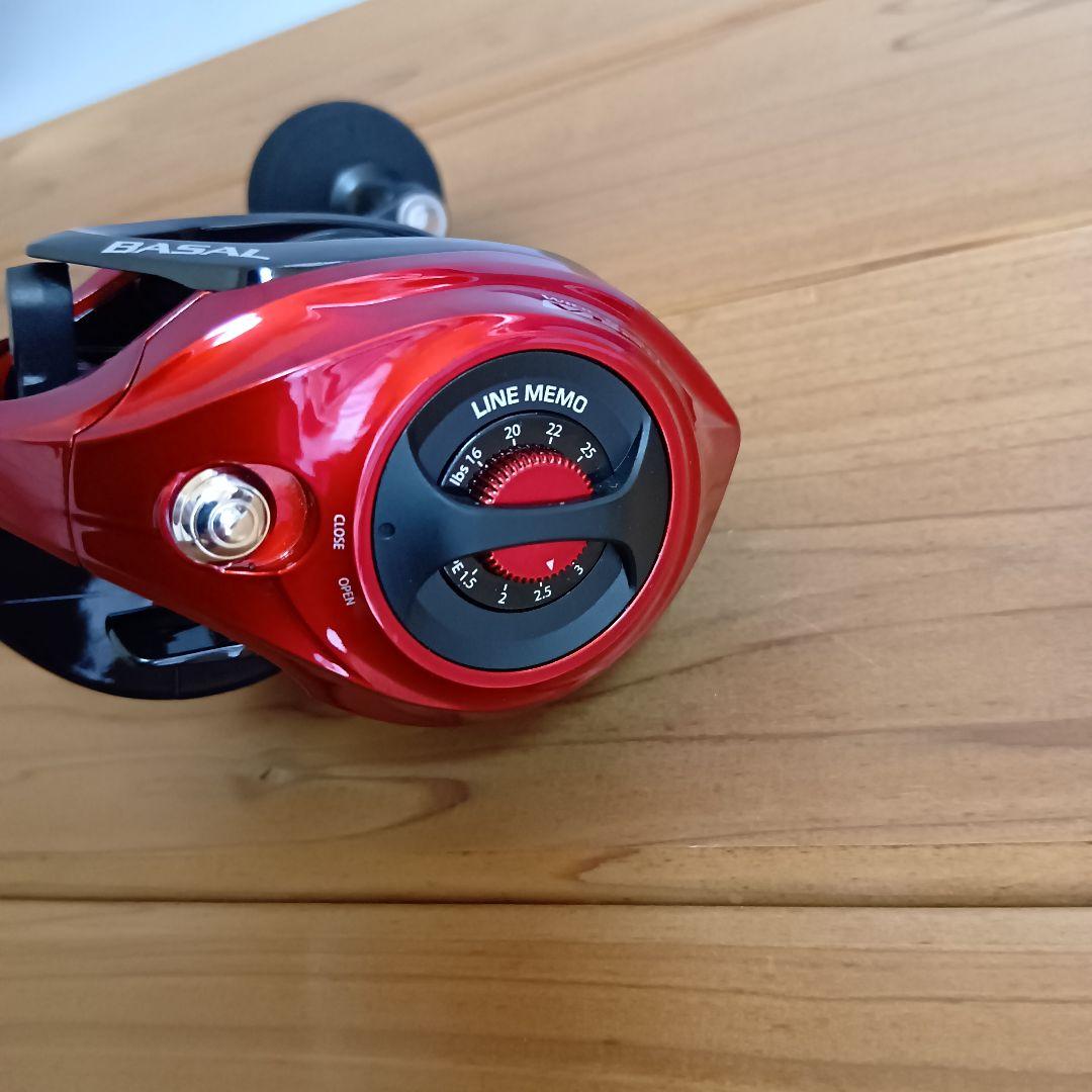 ワイドバサル VT61 R テイルウォーク ベイトリール リール 美品