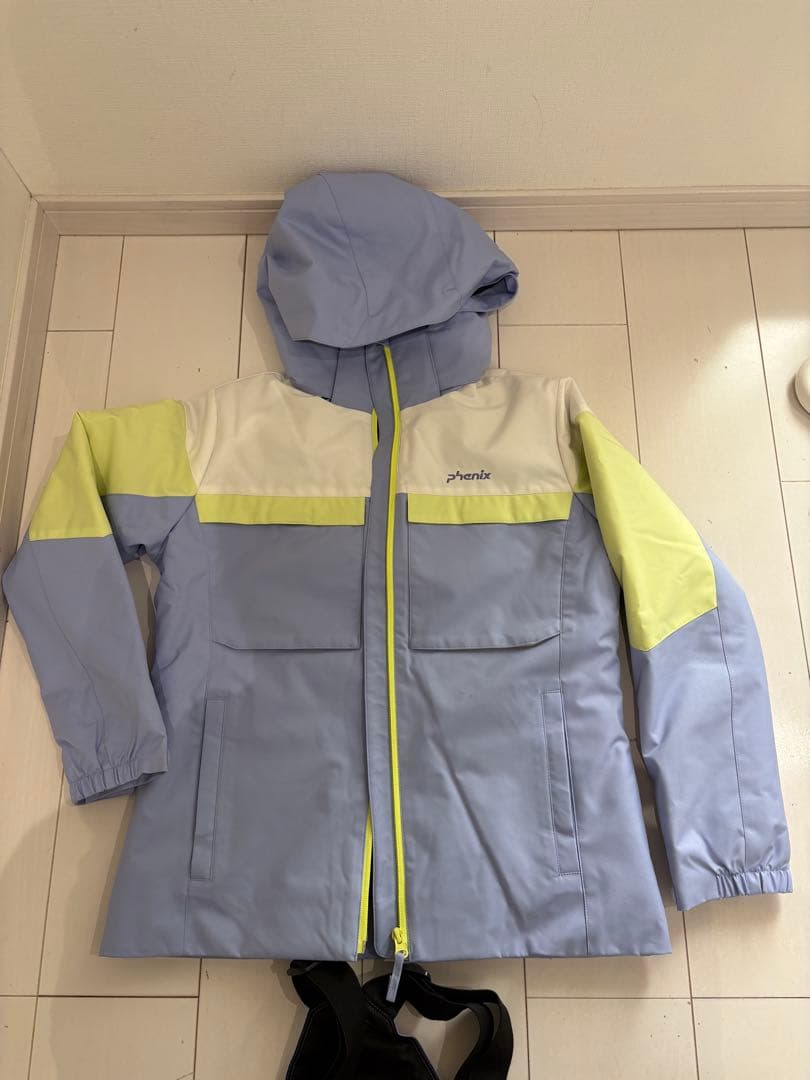 美品　PHENIX ジュニア　スキーウェア　パステルカラー　150