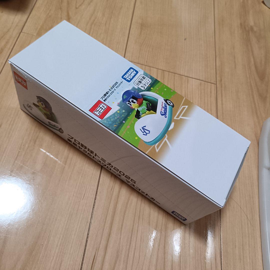 プロ野球トミカ2025 東京スワローズ　つば九郎 カートン 6個入り