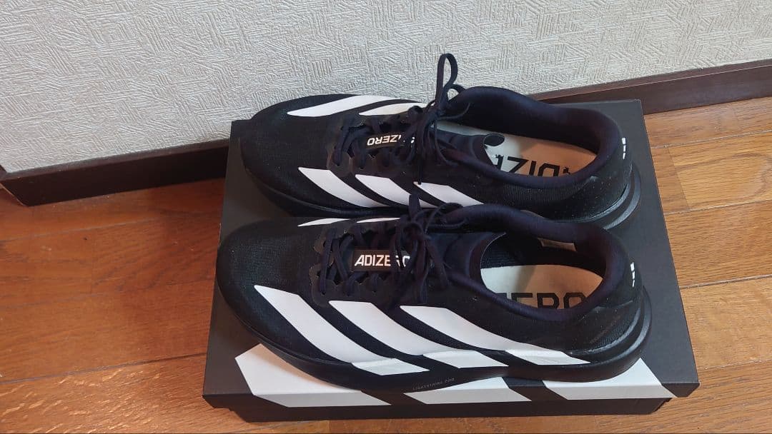 アディゼロ EVO SL / Adizero 28.5cm ブラック/ホワイト