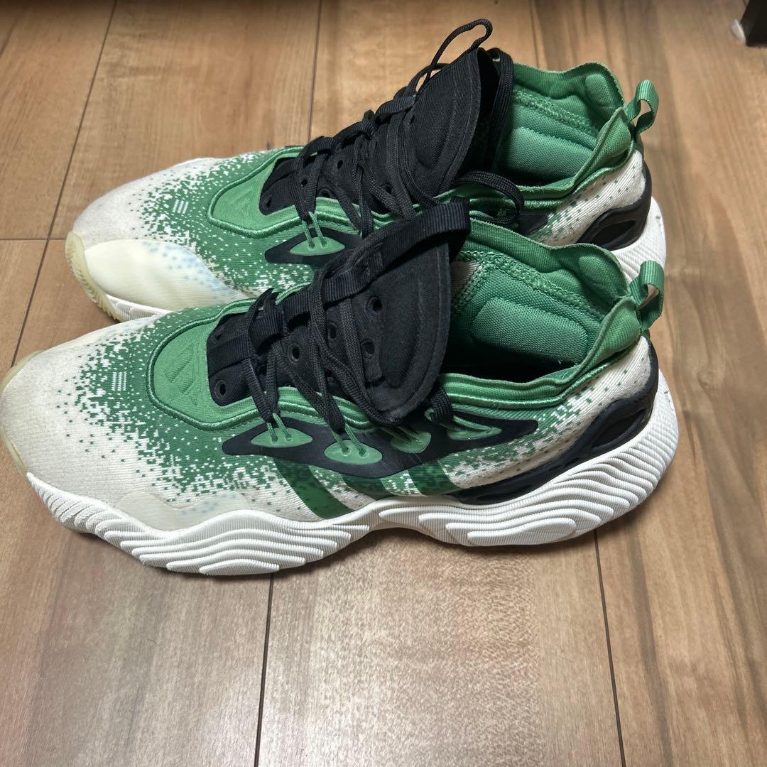 adidas バスケットボールシューズ トレイヤング3 27.5cm