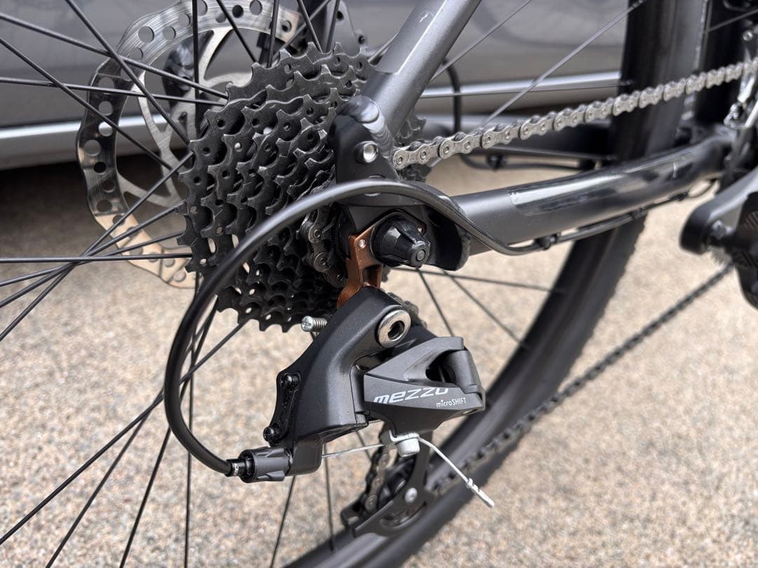 自転車本体 CANNONDALE. BADBOY2