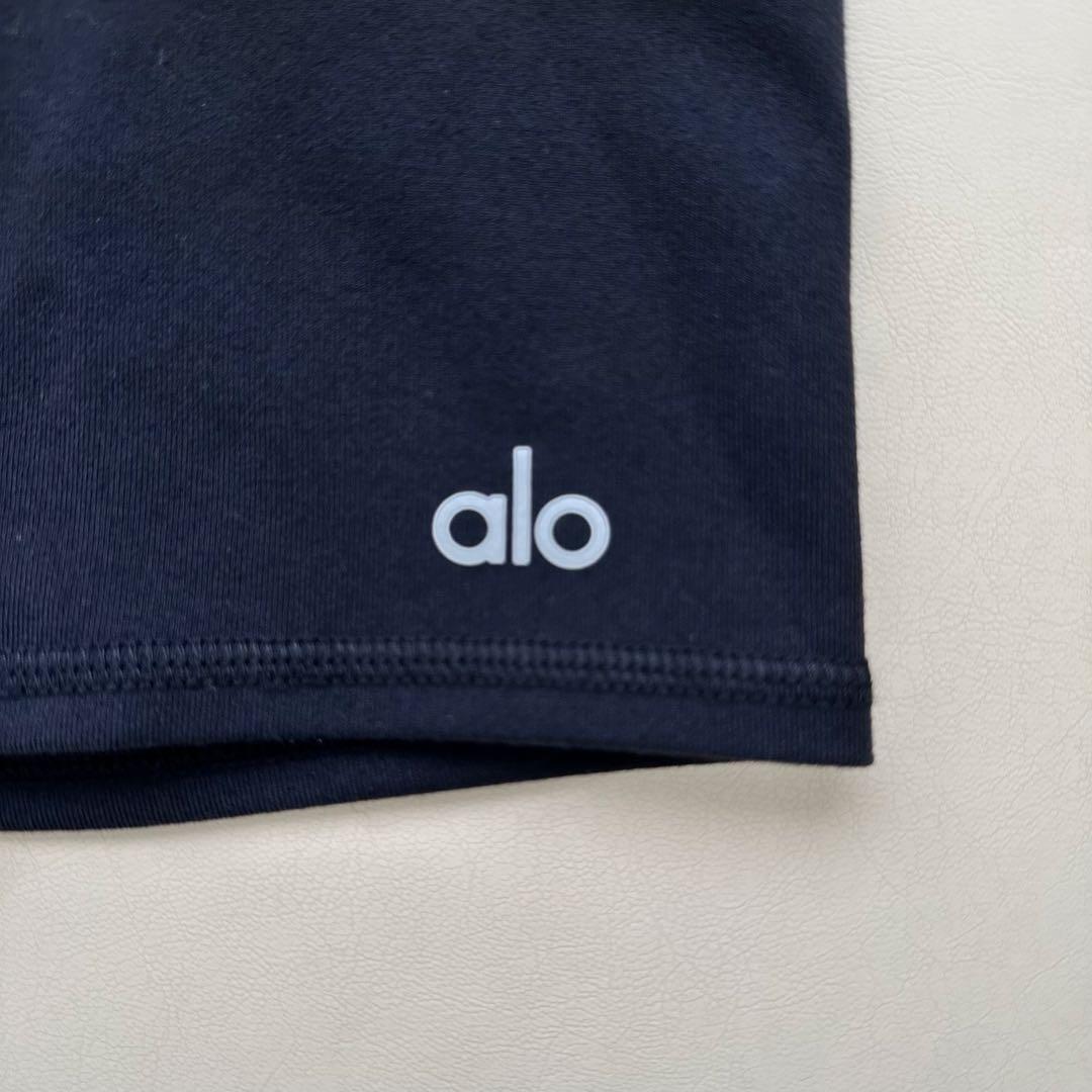 alo yoga High Waist Biker Short ショートパンツ