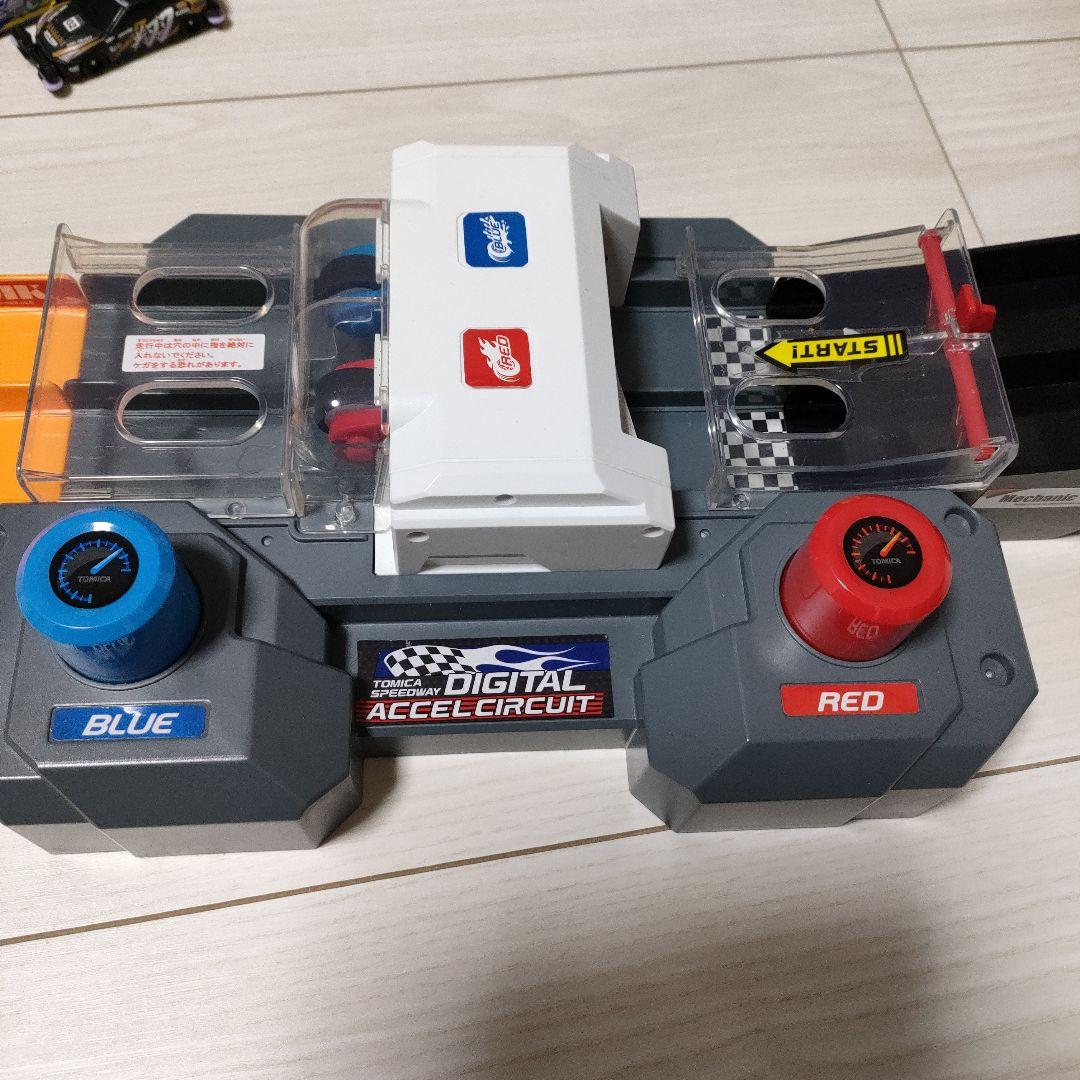 トミカ 実況サウンドデジタルアクセルサーキット　専用トミカ付き
