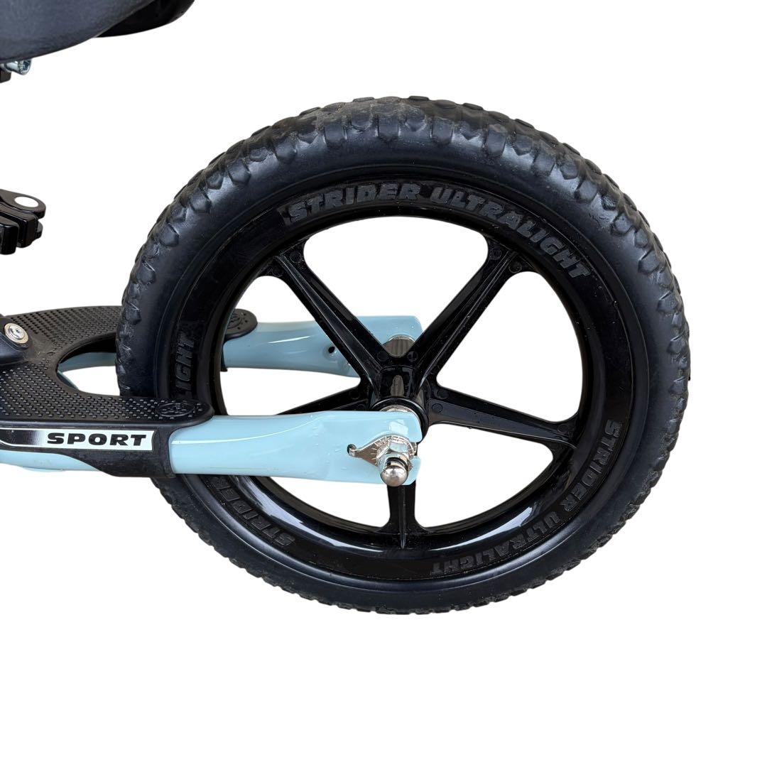 【極美品】ストライダー スポーツモデル 12インチ アイスブルー