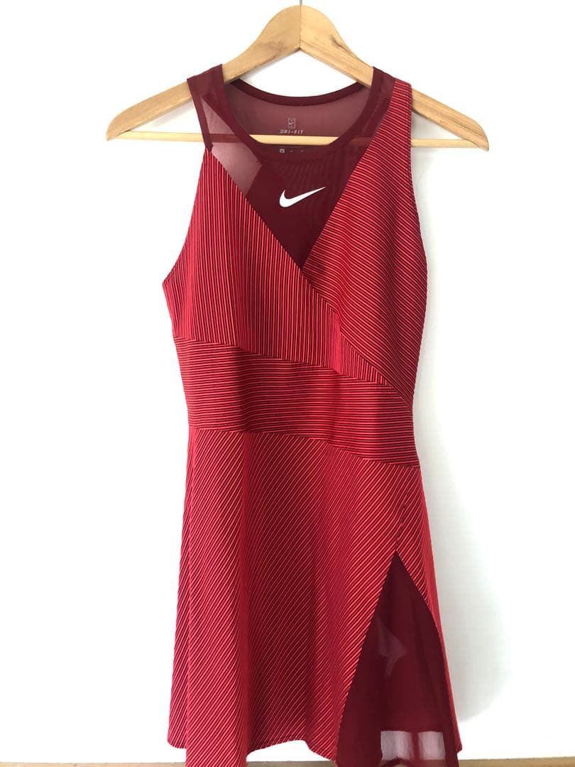 美品希少Nikeテニス　ワンピースM 大坂なおみ選手オリンピック着用モデル