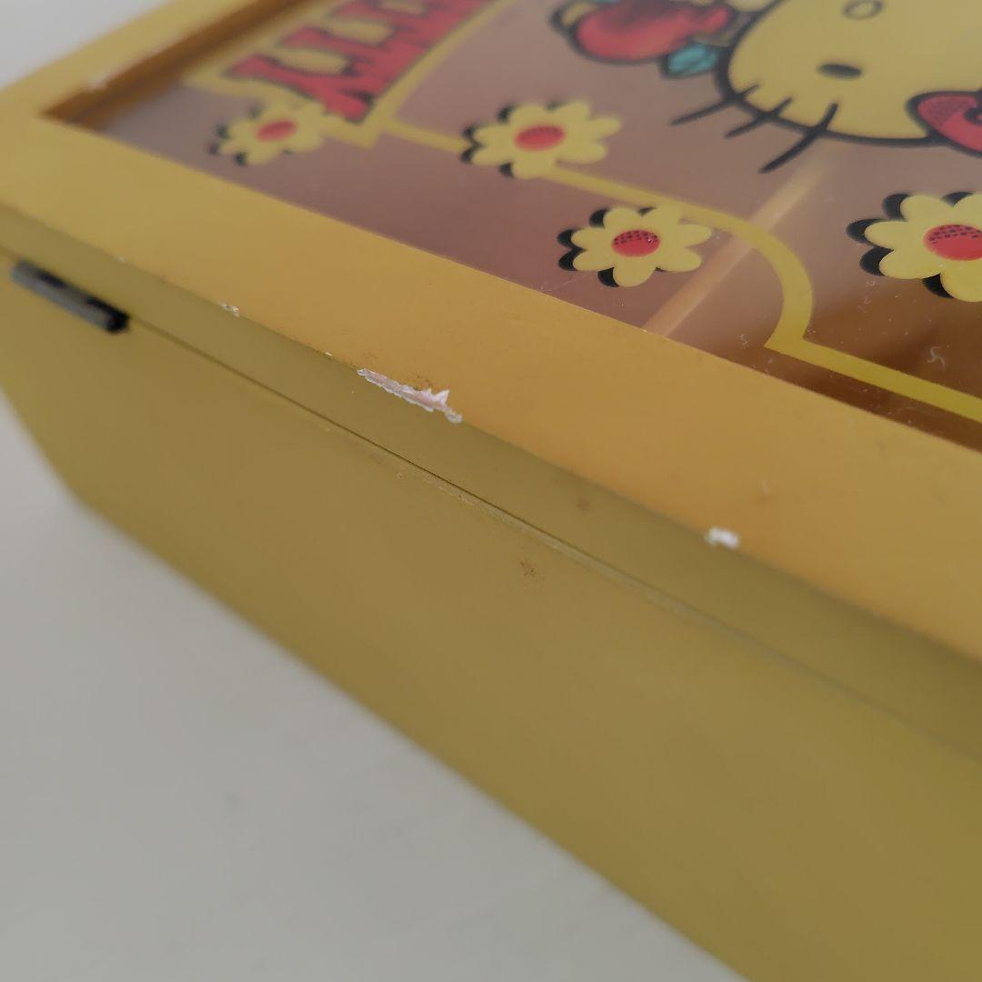 サンリオ　HALLO KITTY　ハローキティ　ディスプレイボックス　木製