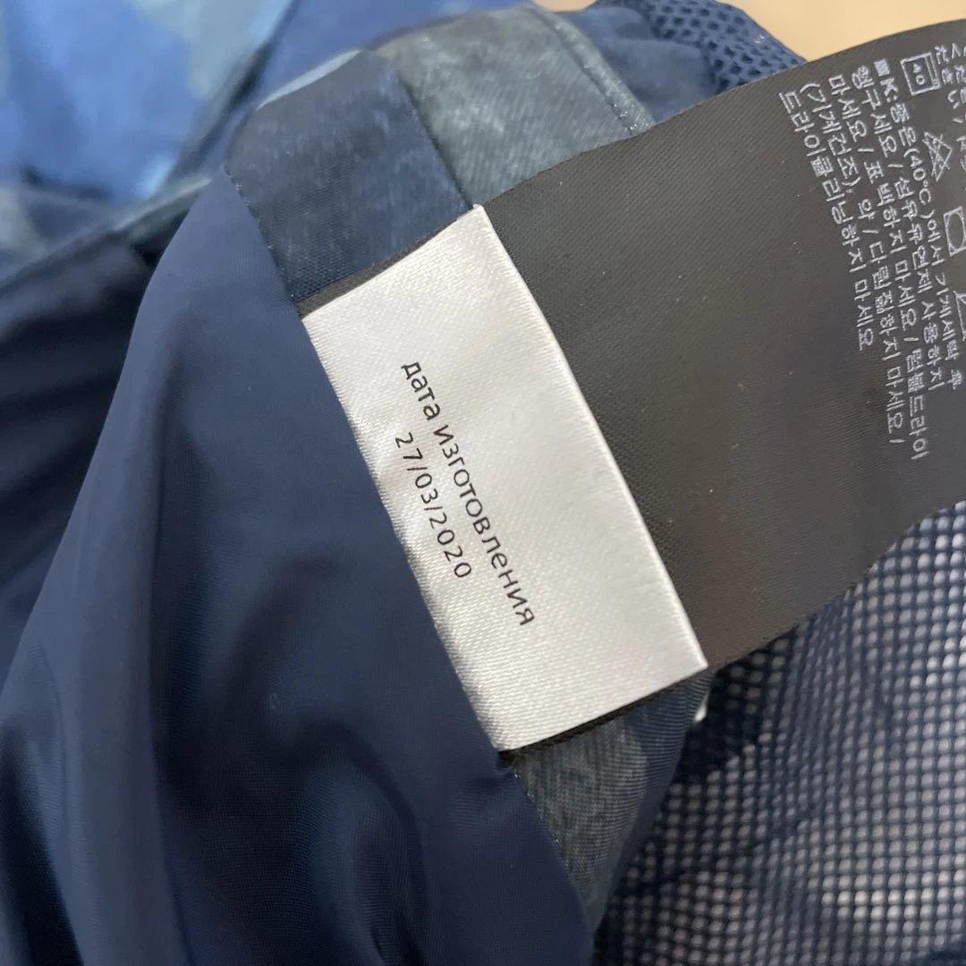 美品　BURTON AK バートン パンツ スノボードウェア　カモフラ