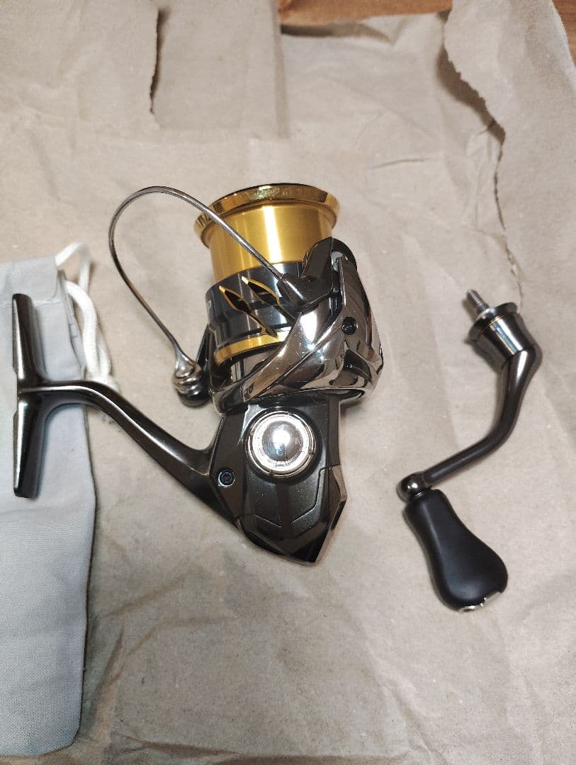 シマノ ツインパワー 2500SHG スピニングリール20