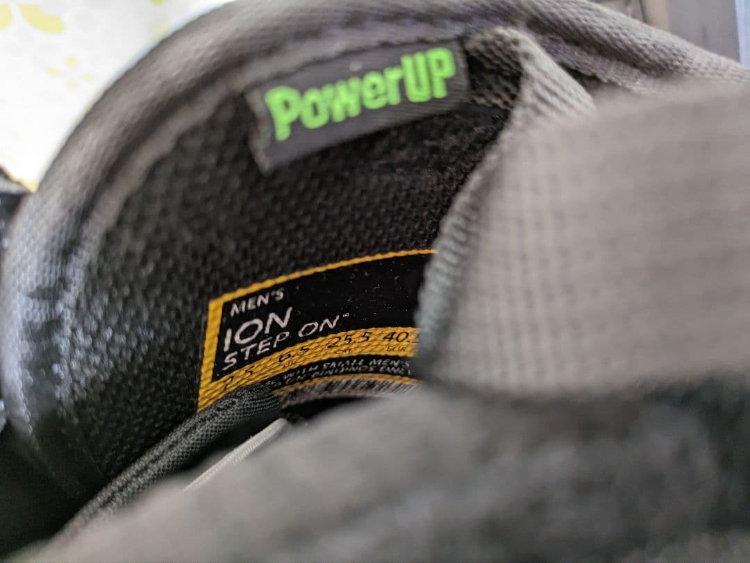 Burton IonバートンアイオンStep Onステップオン 25.5cm新品
