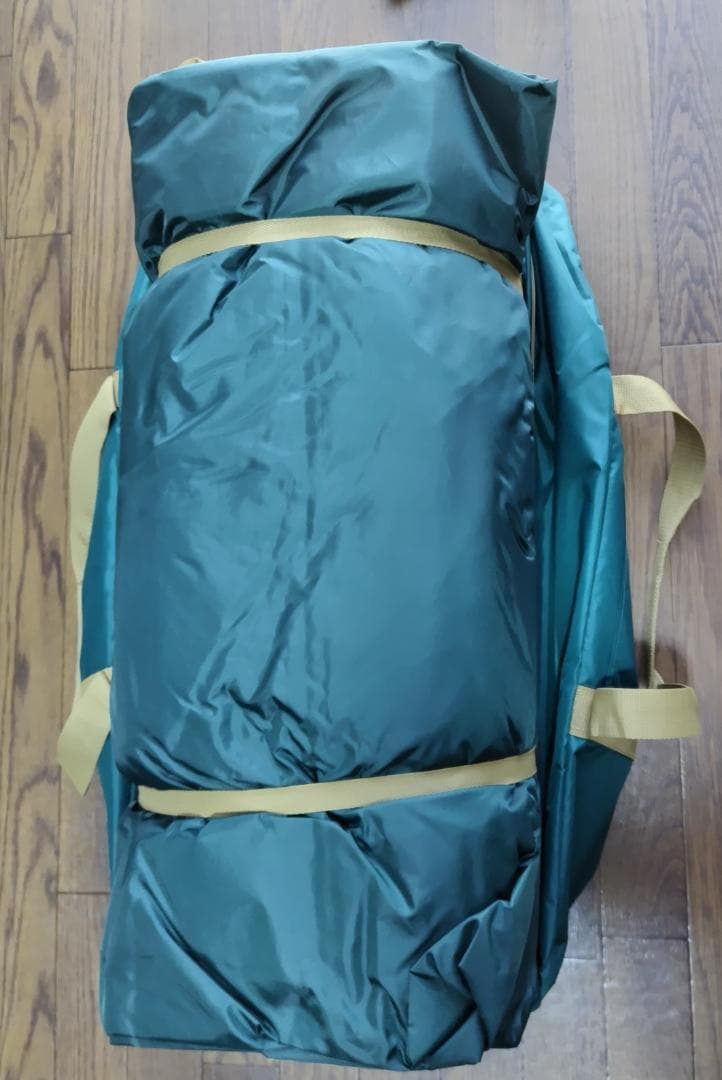 新品未使用　 ｃｏｌｅｍａｎ　ラウンドスクリーン２ルームハウス　テント　廃盤