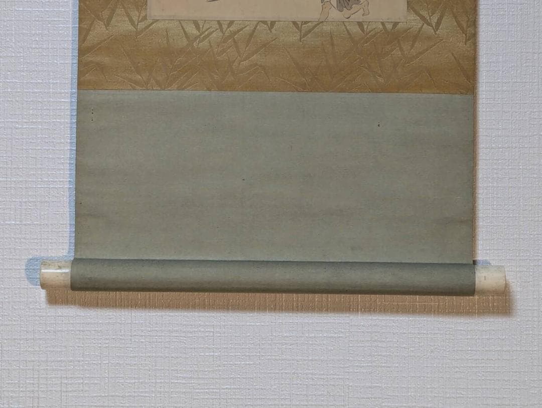 【真作】掛軸　武士と馬の躍動感ある墨彩画　戦国の風景　力強き武士の姿　Q161