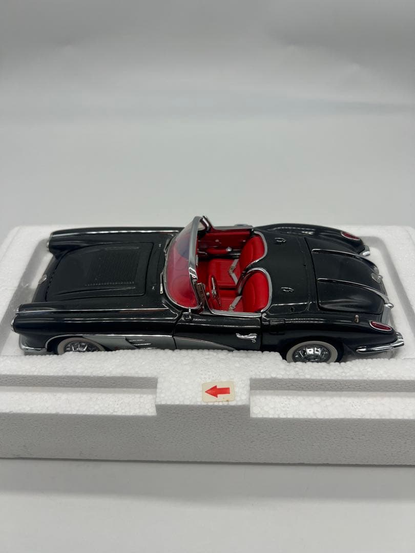 No128 ミニカー1/24箱ありChevrolet Corvette