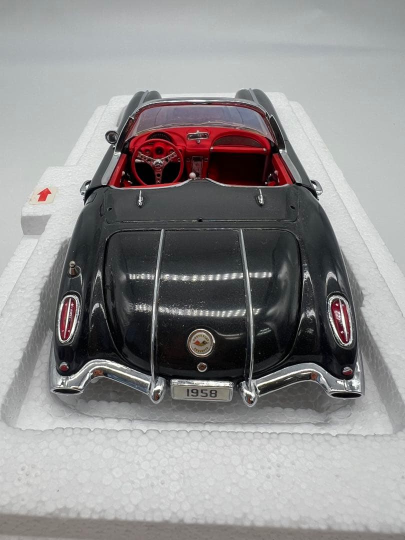 No128 ミニカー1/24箱ありChevrolet Corvette
