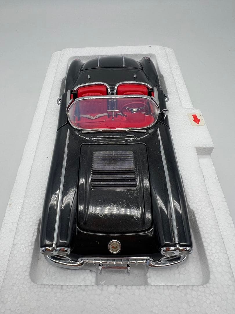 No128 ミニカー1/24箱ありChevrolet Corvette