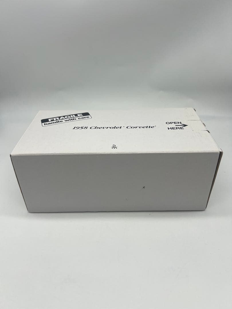 No128 ミニカー1/24箱ありChevrolet Corvette