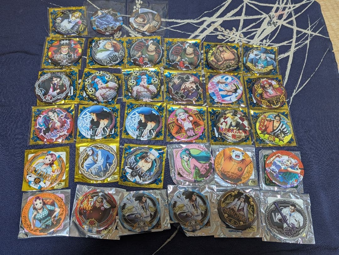 ワンピース　輩缶バッジ　33点