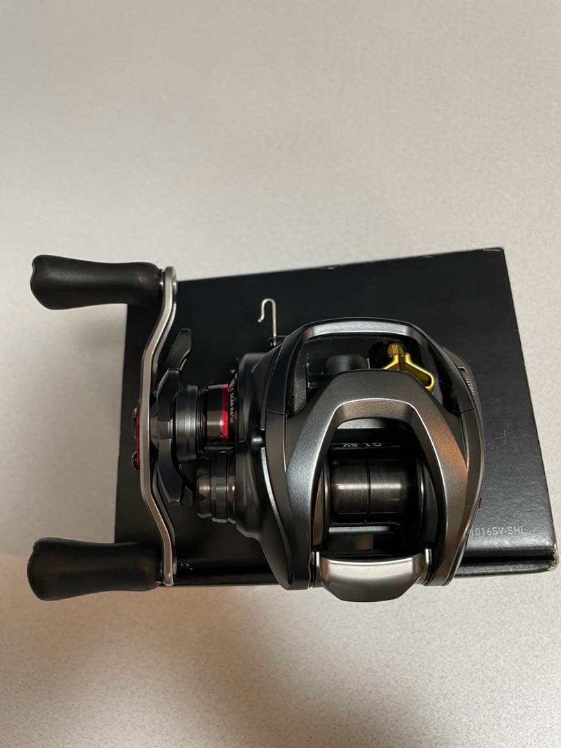 Daiwa STEEZ SVTW1016L-SV-SH ベイトリール