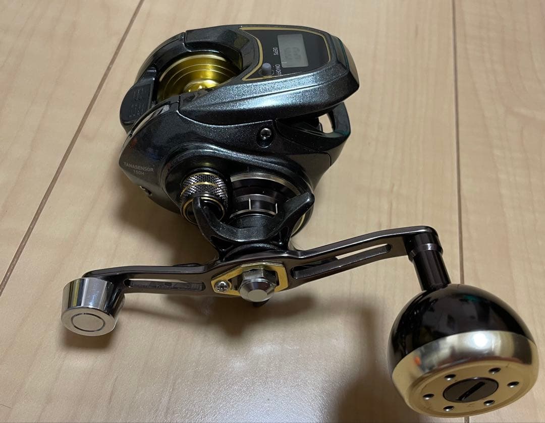 タ*ケ様 SALE Daiwa 棚センサー150 右巻き　　　ほぼ新品