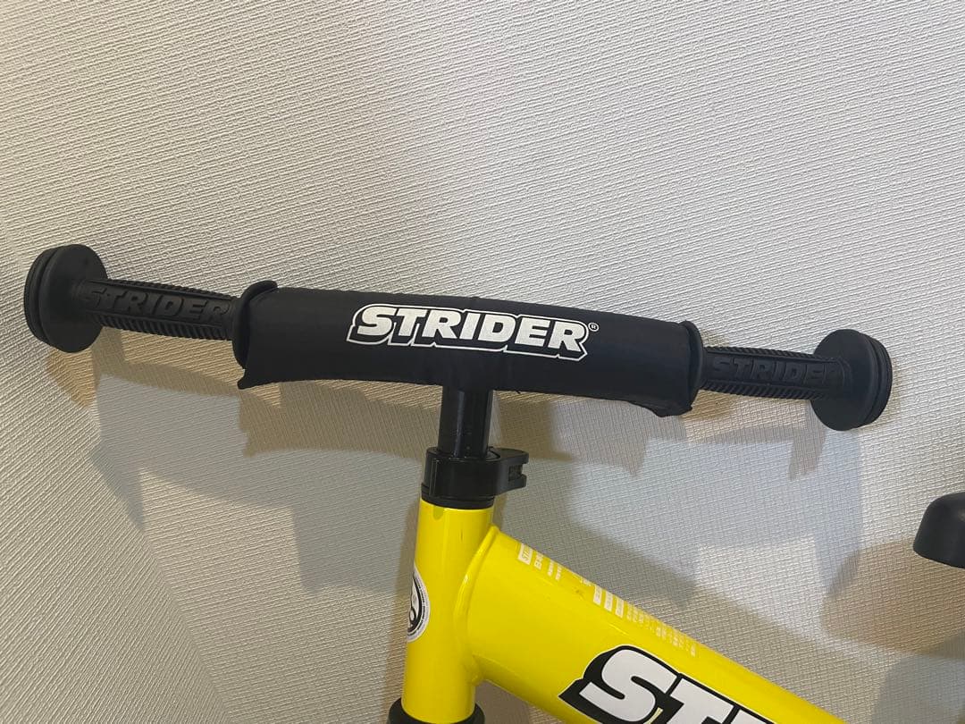 ストライダー　イエロー