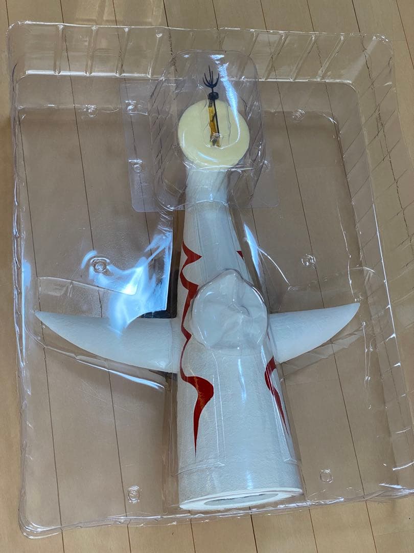 1/144スケール 太陽の塔 ソフトビニール製塗済　全高約500mm 海洋堂