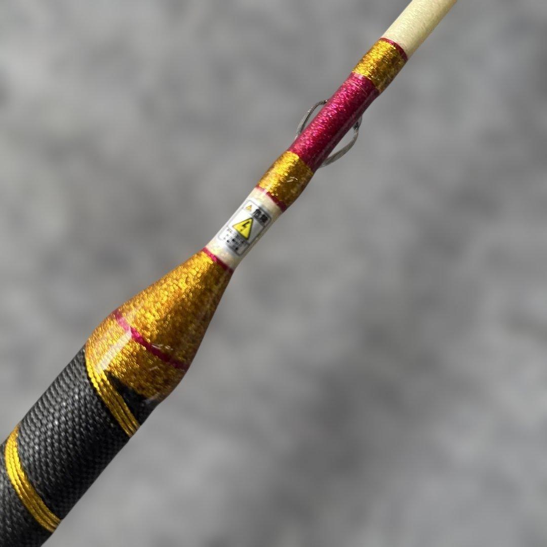 シマノ　13カルカッタ　800F 右ハンドル竿付き