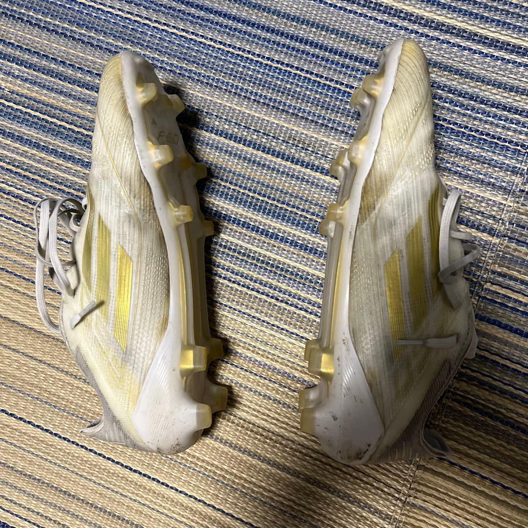 シューズ f50