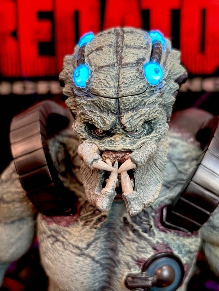 ストーンハートプレデター　neca　巨大　レア