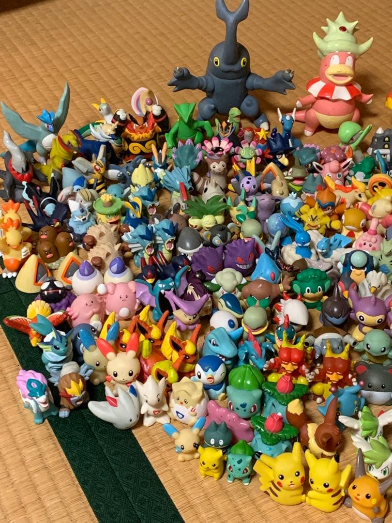 【激レア】特大ギラティナ モンコレDX 立体ポケモン図鑑500体まとめ売り