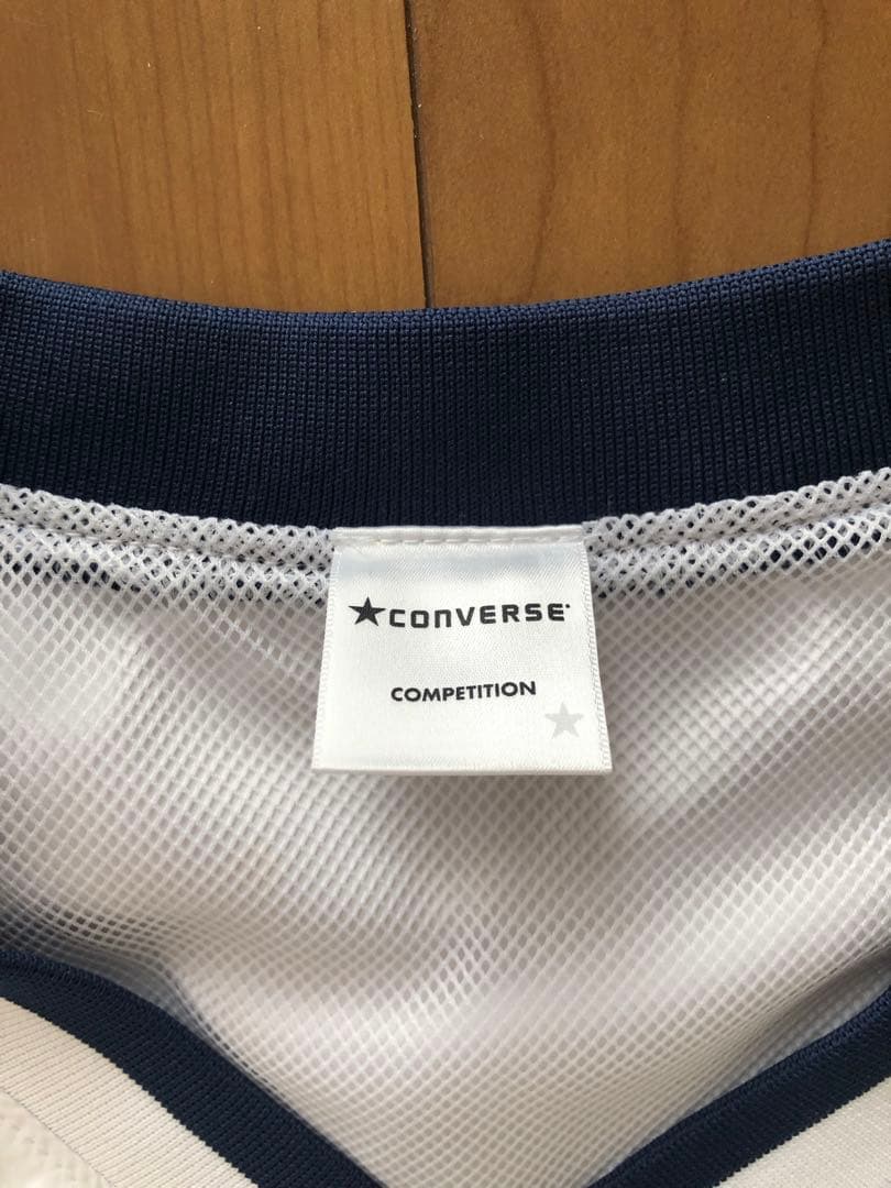 【新品・未使用】CONVERSE Vネックウォームアップジャケット M