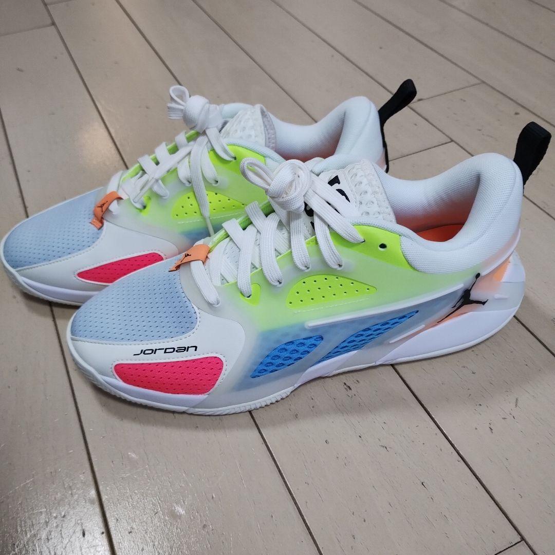 【最終値下げ】Nike　Jordan HAIR　FP ネオンカラー