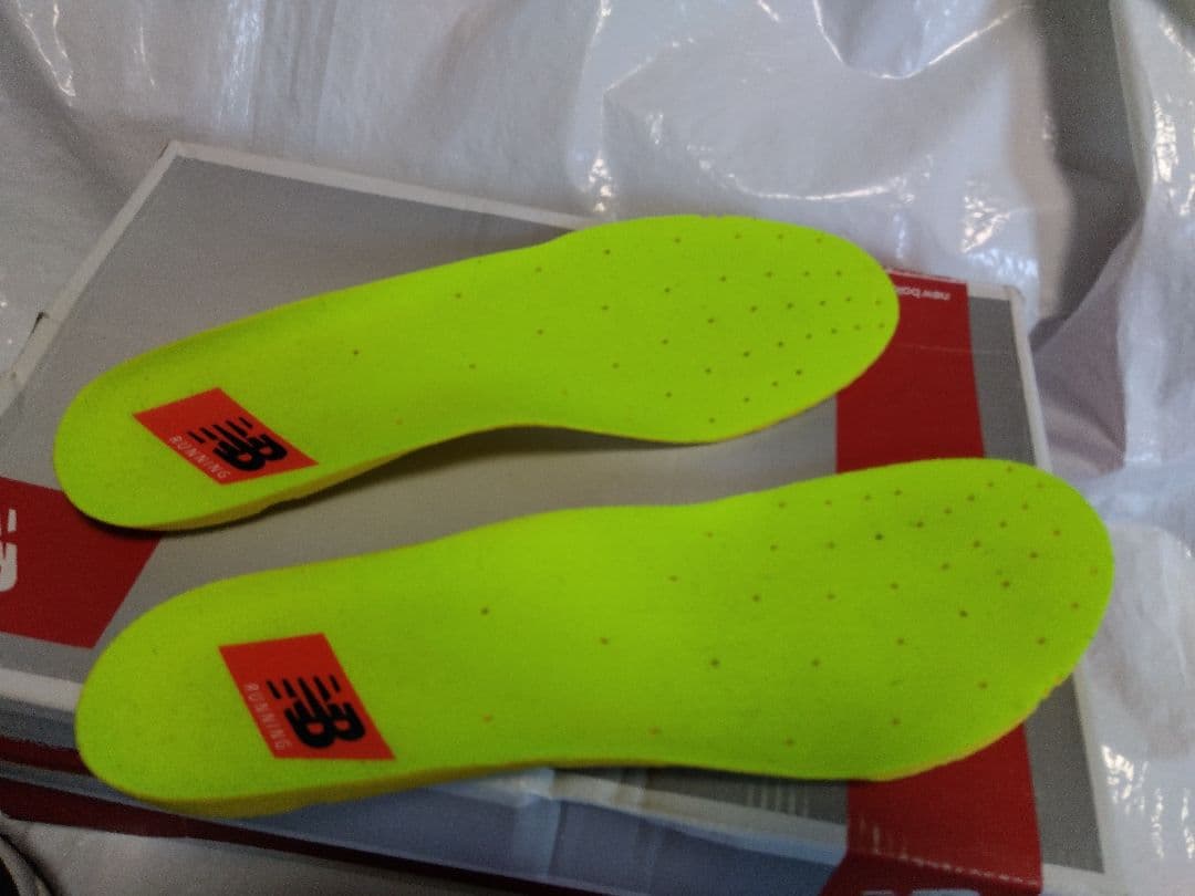 【新品・未使用】【28.0cm】ニューバランス M 1040 2E US10