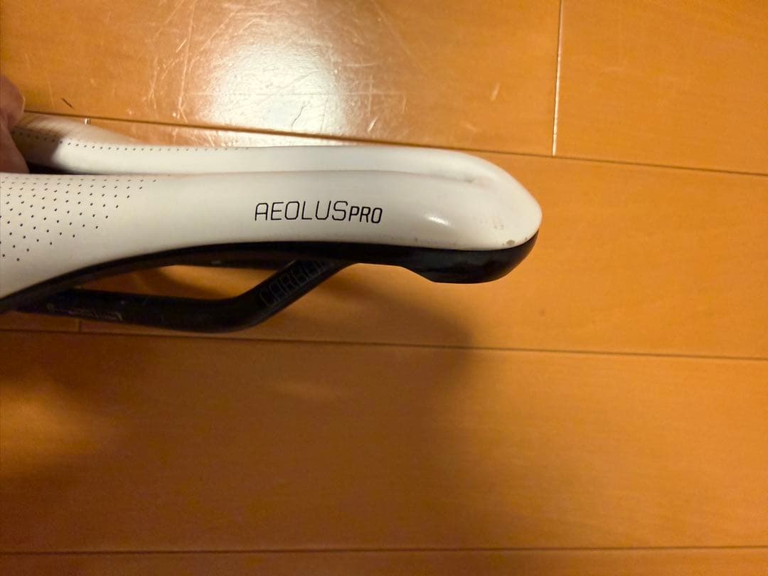 トレック AEOLUS PRO カーボンレールサドル