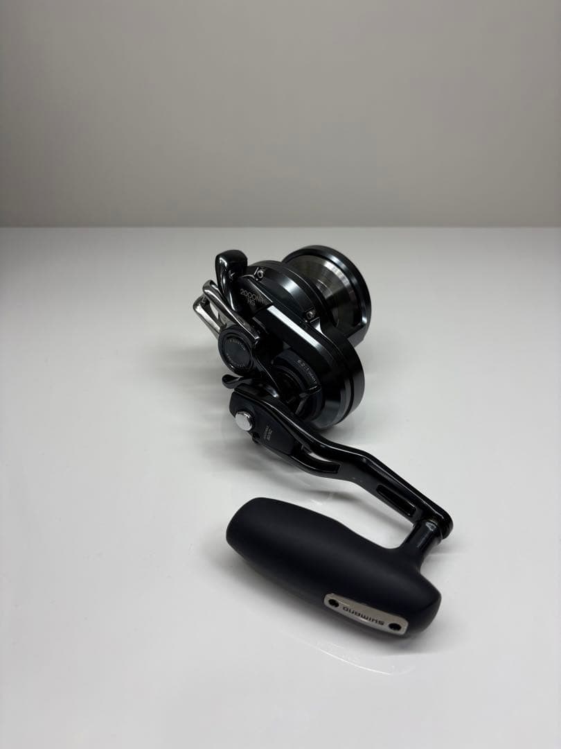 シマノ　オシアジガー　F CUSTOM 2000NRHG