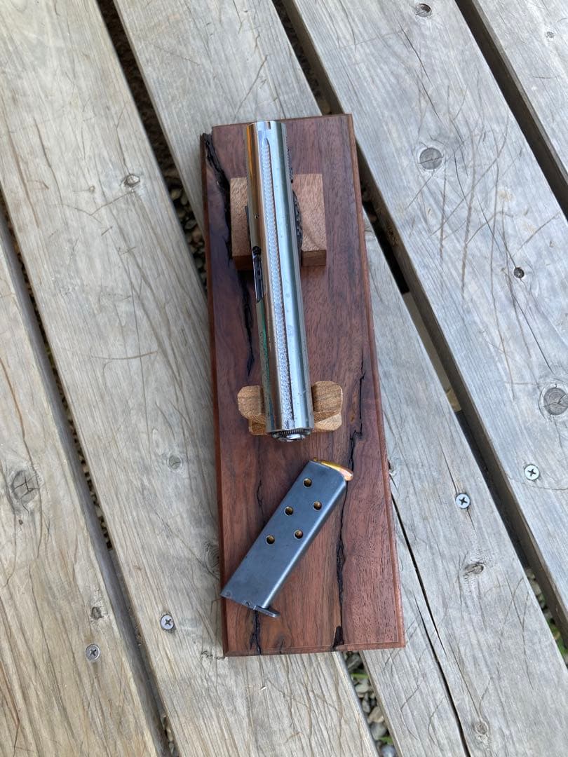 Browning M1910マルシン製用Gun Standガンスタンド