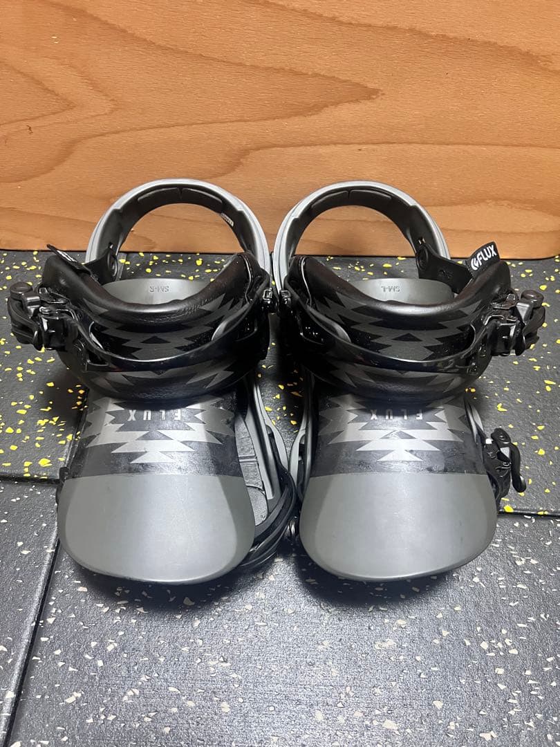 FLUX R2 RII M サイズ スノーボード　ビンディング