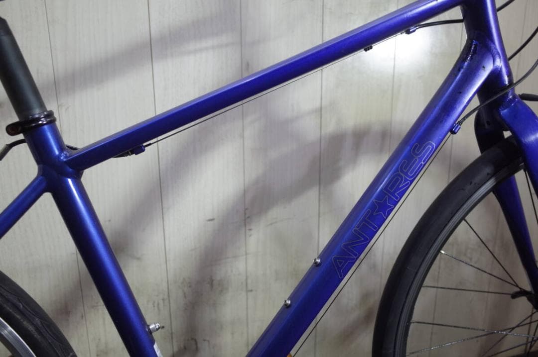 ANTARES(アンタレス)700C アルミ 21速 440mm 青クロス